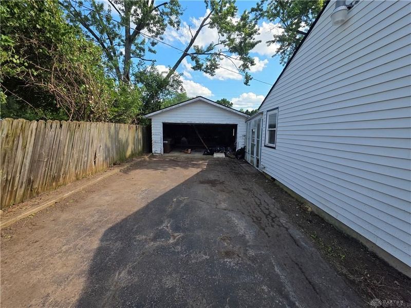 3942 Beatty Drive, Dayton, OH 45416 Photo 4