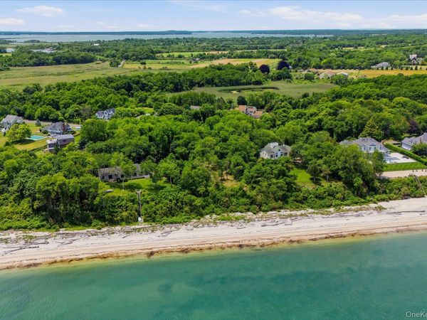 75 Pettys Drive , Orient, NY 11957