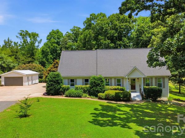 8301 Waxhaw Creek, Waxhaw, NC 28173