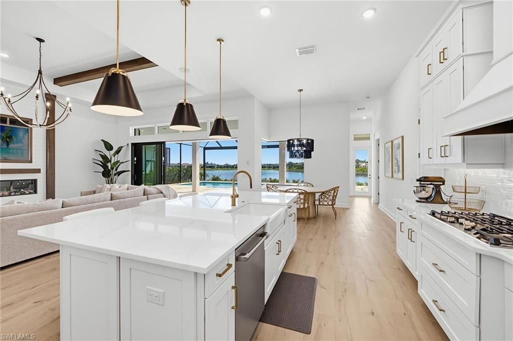 15382 Turin Dr , Naples, FL 34114 Photo