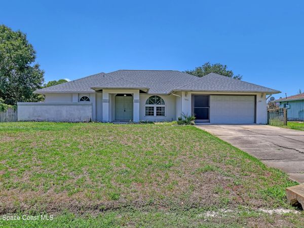 1354 Madoc Street NW , Palm Bay, FL 32907