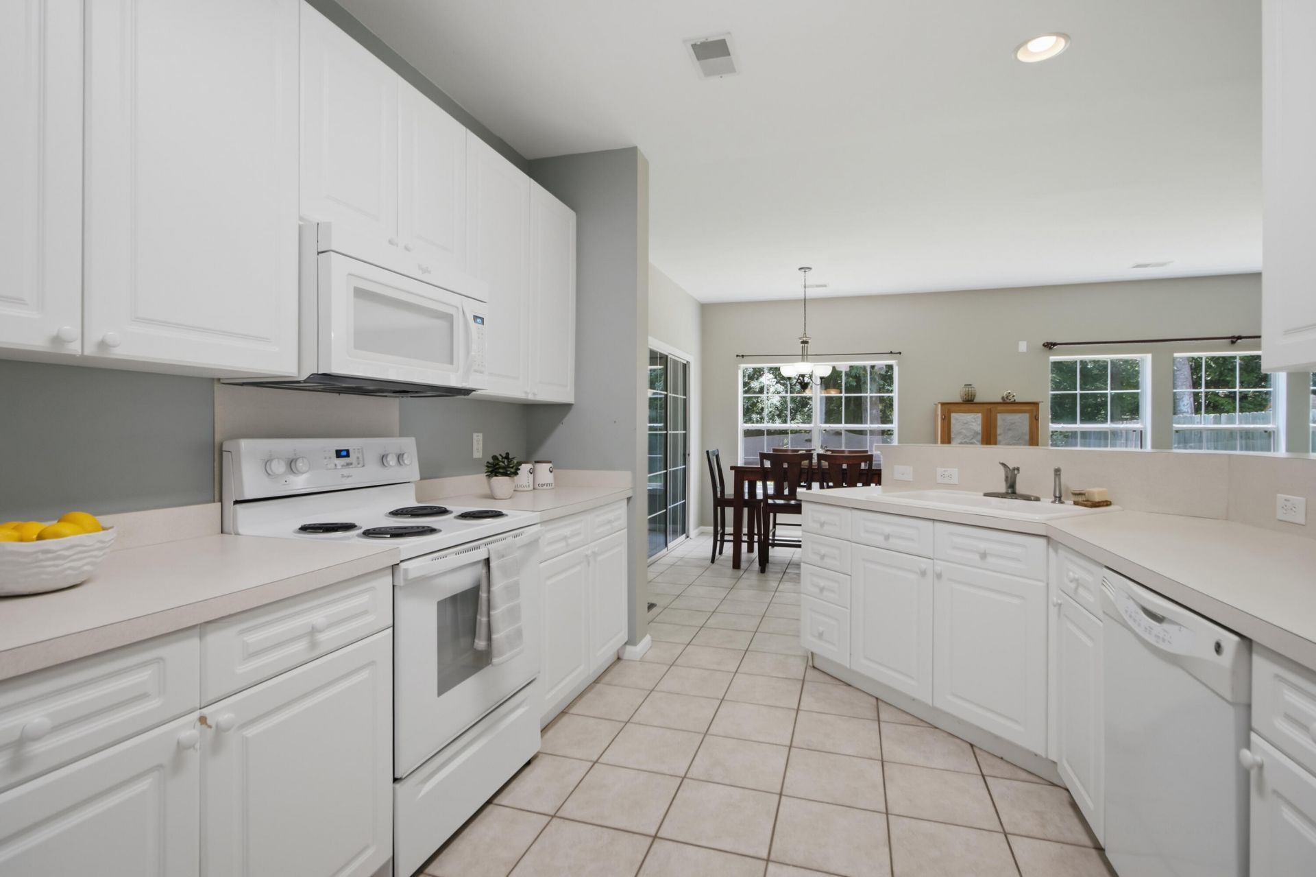 391 Twelve Oak Drive Photo 16