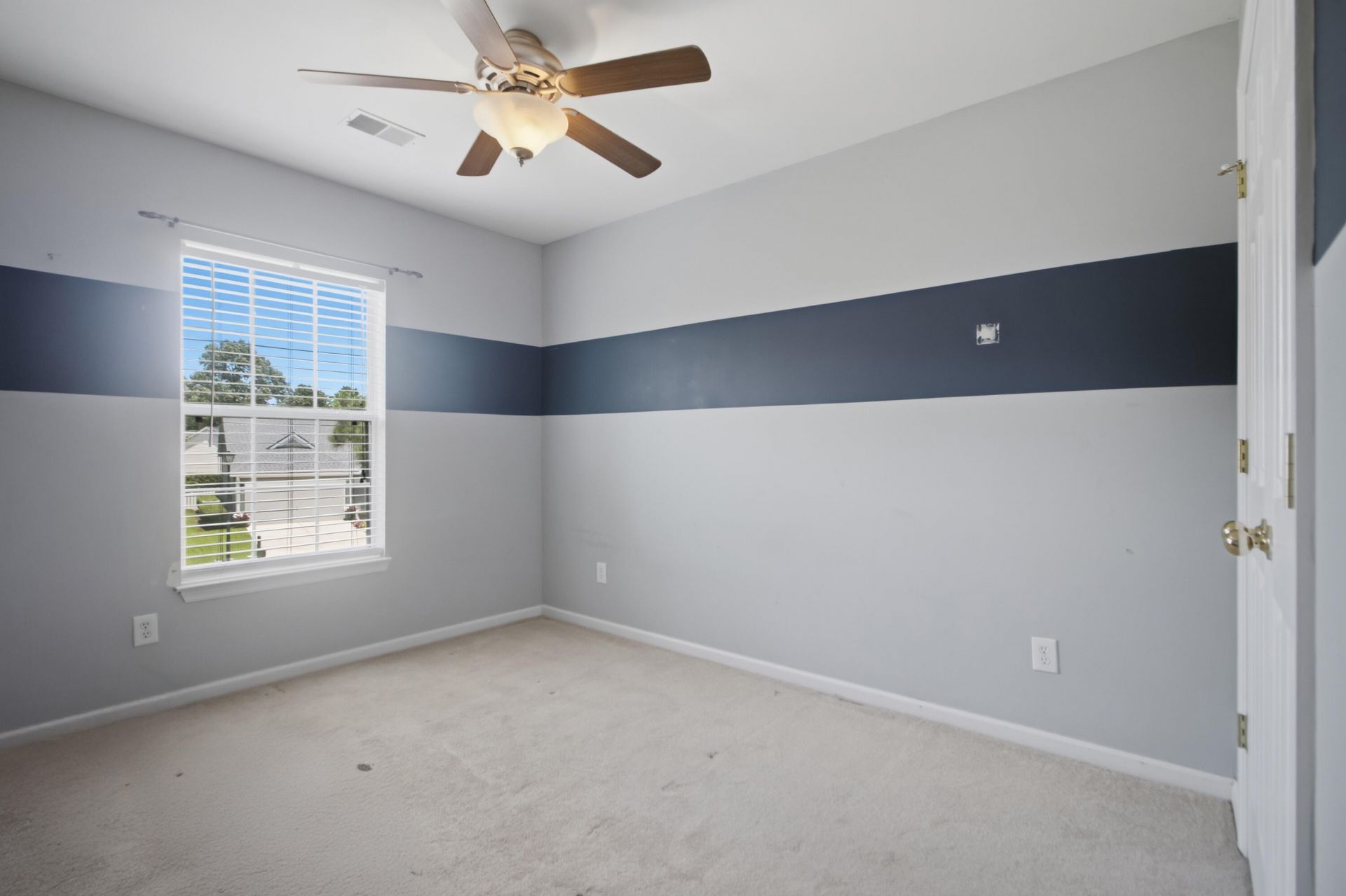 391 Twelve Oak Drive Photo 27