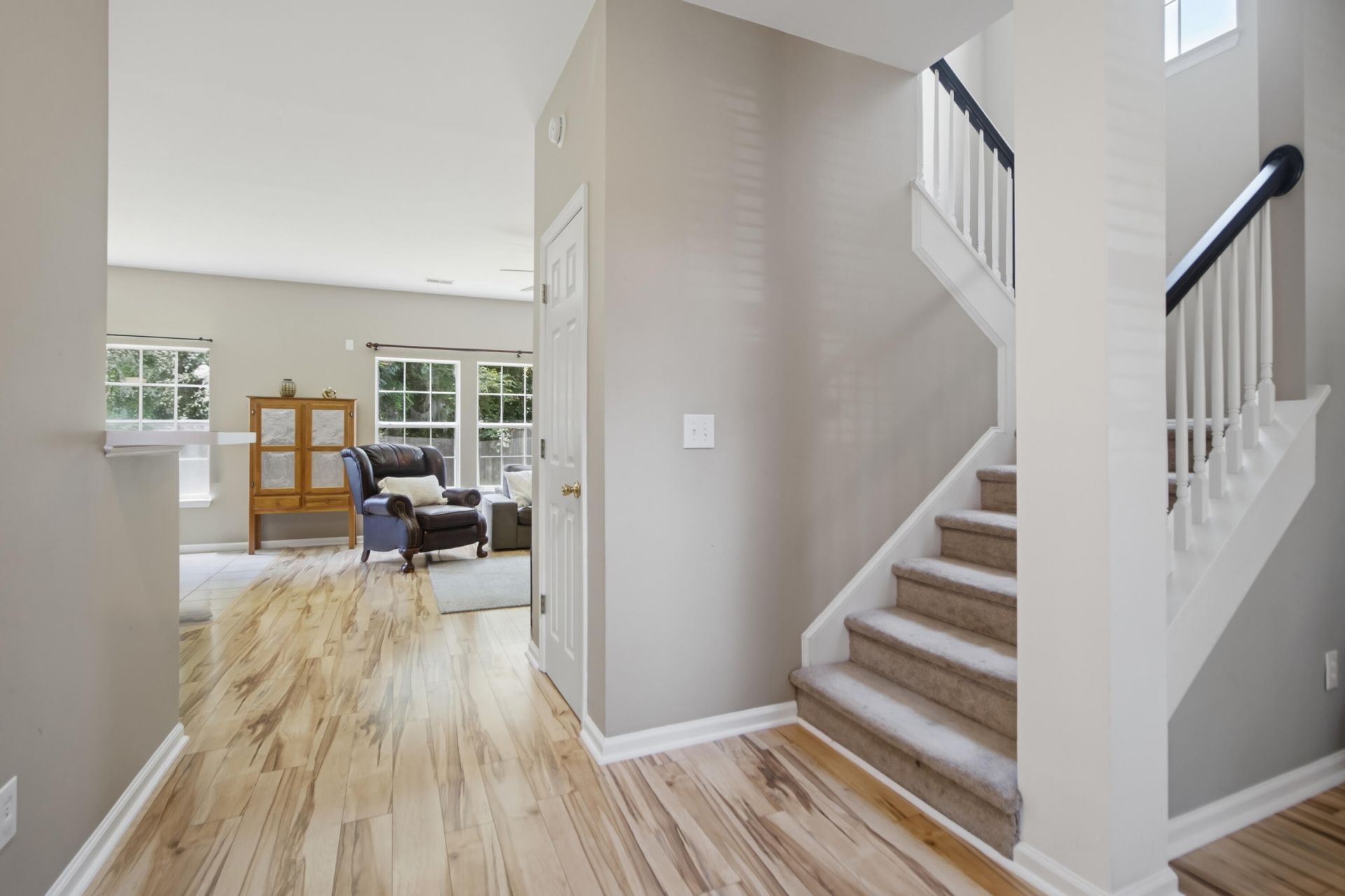 391 Twelve Oak Drive Photo 6