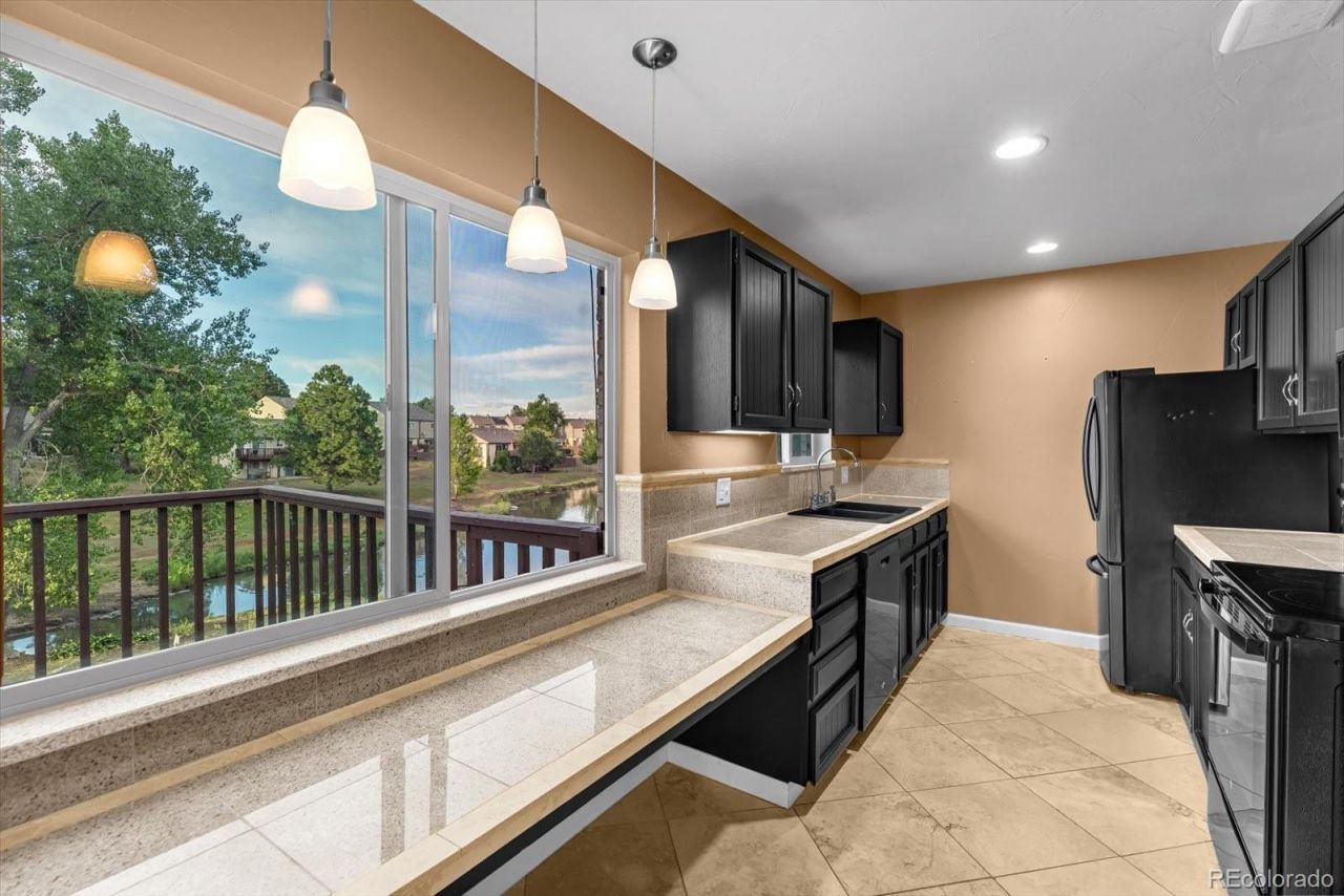 4663 W Ponds Circle, Littleton, CO 80123 Main Photo