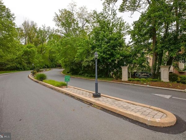 7 ROCKFORD ROAD, Unit J5, WILMINGTON, DE 19806