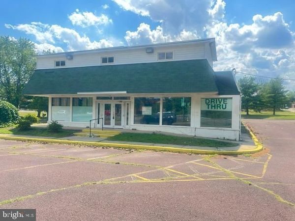 880 EASTON ROAD , WARRINGTON, PA 18976