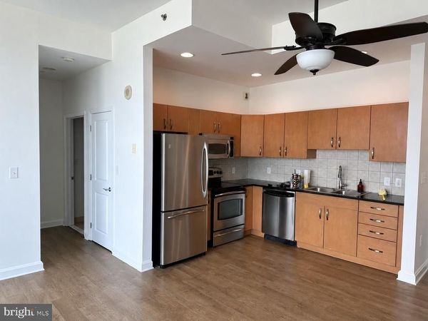 901 N PENN STREET, Unit R2405, PHILADELPHIA, PA 19123
