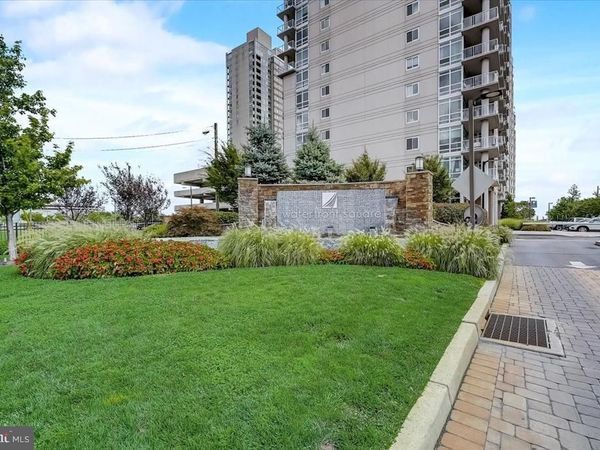 901 N PENN STREET, Unit R2405, PHILADELPHIA, PA 19123