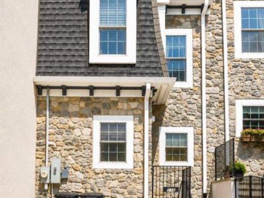 216 Wendover Street, Philadelphia, PA 19128 Main Photo