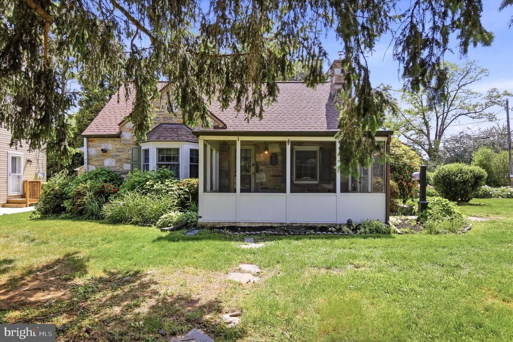 416 EXTON ROAD , HATBORO, PA 19040