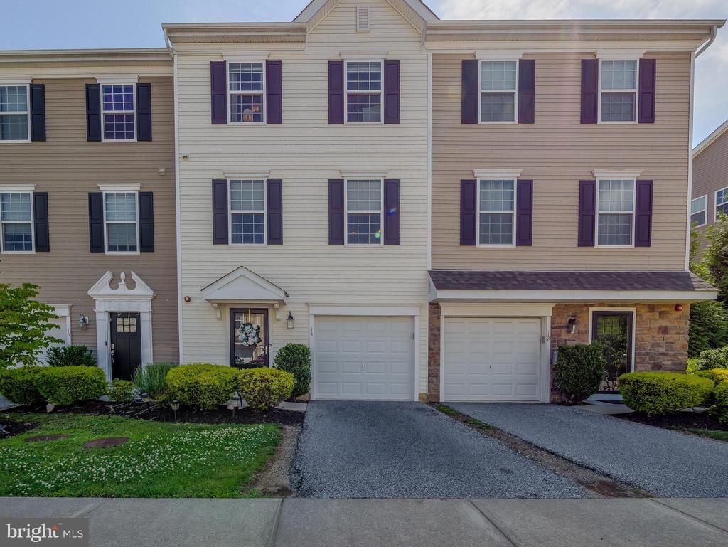 14 FARADAY COURT, MORTON, PA 19070