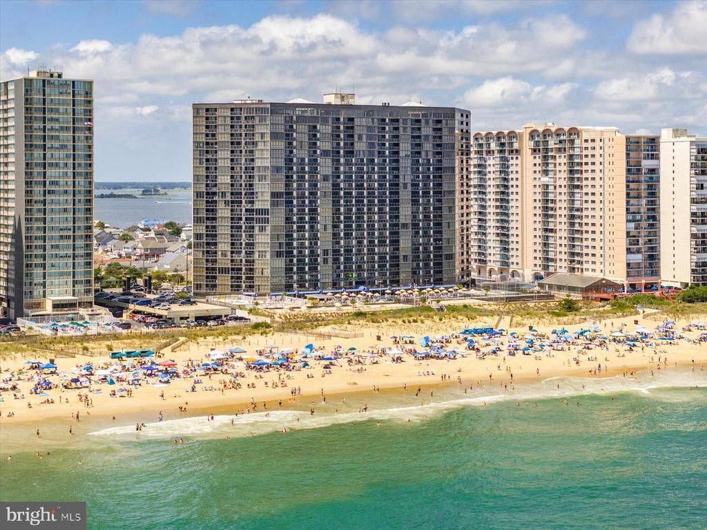 10900 COASTAL HIGHWAY , OCEAN CITY, MD 21842