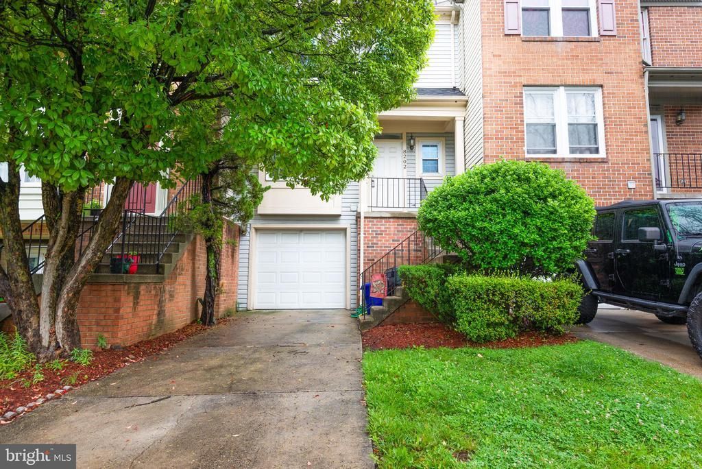 8202 GREENSPIRE TERRACE , HYATTSVILLE, MD 20783
