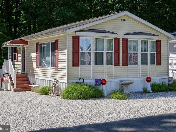 208 TIMBERLINE CIRCLE, BERLIN, MD 21811