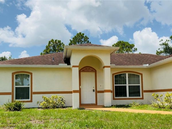 200 BREAKWATER STREET SE, PALM BAY, FL 32909