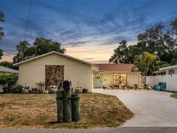 14803 SUNSET DRIVE, LARGO, FL 33774
