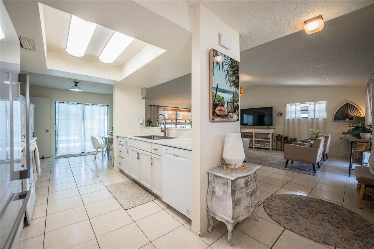 14803 Sunset Drive , Largo, FL 33774 Photo