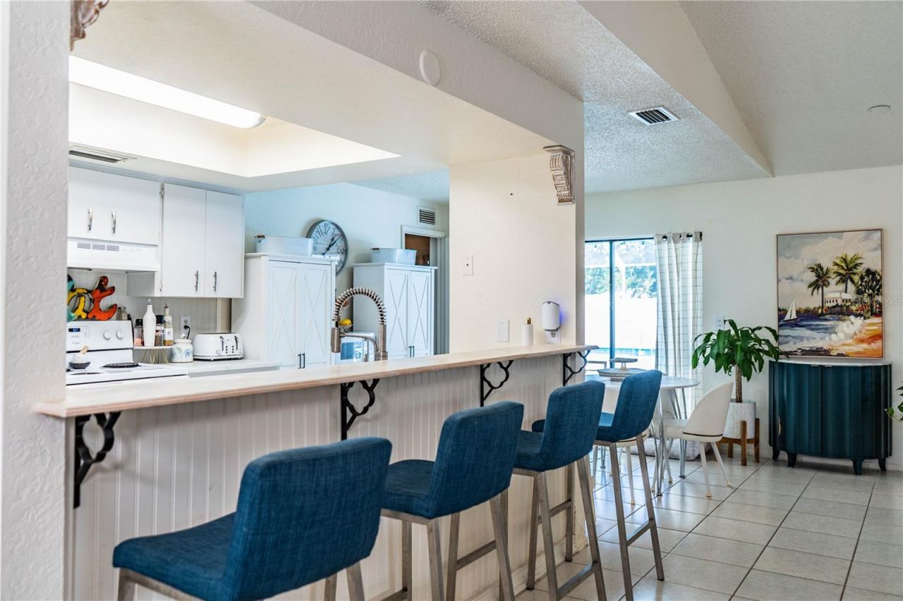 14803 Sunset Drive , Largo, FL 33774 Photo