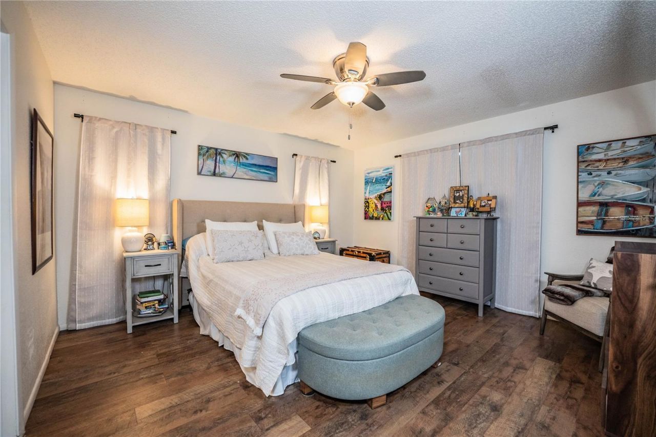 14803 Sunset Drive , Largo, FL 33774 Photo