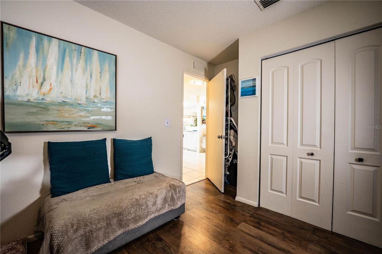 14803 Sunset Drive , Largo, FL 33774 Photo