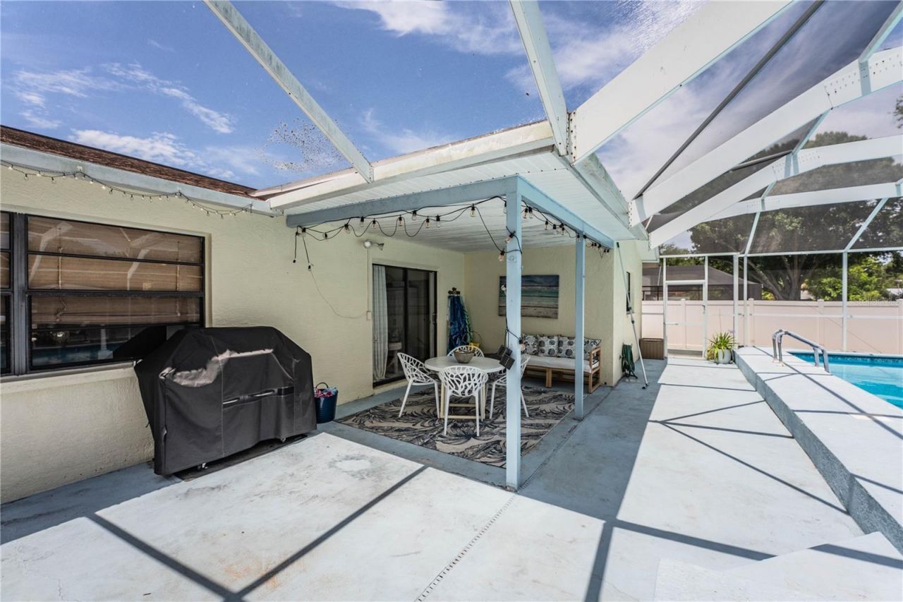 14803 Sunset Drive , Largo, FL 33774 Photo