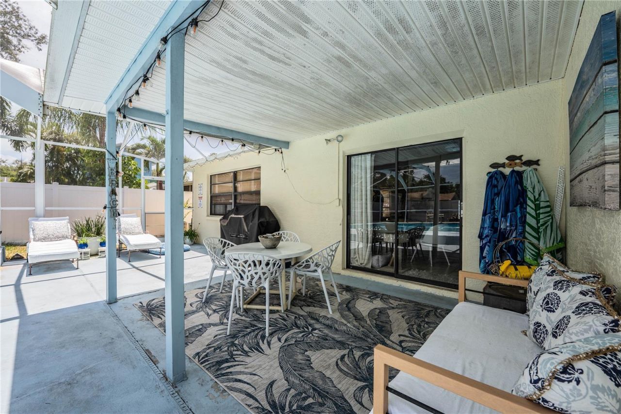 14803 Sunset Drive , Largo, FL 33774 Photo