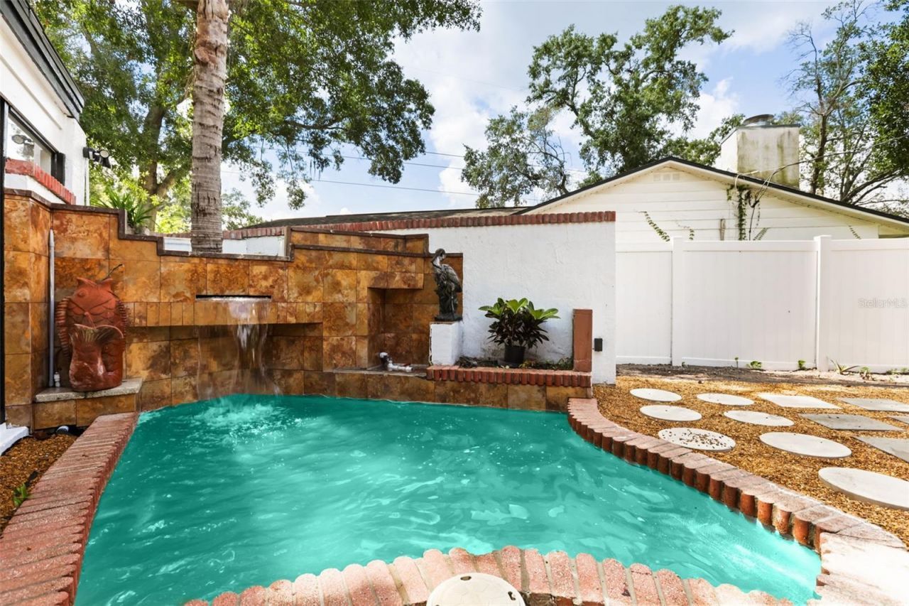 200 Alpine Street , Altamonte Springs, FL 32701 Photo