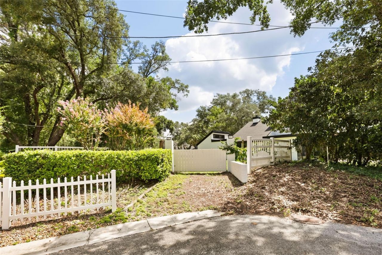 200 Alpine Street , Altamonte Springs, FL 32701 Photo