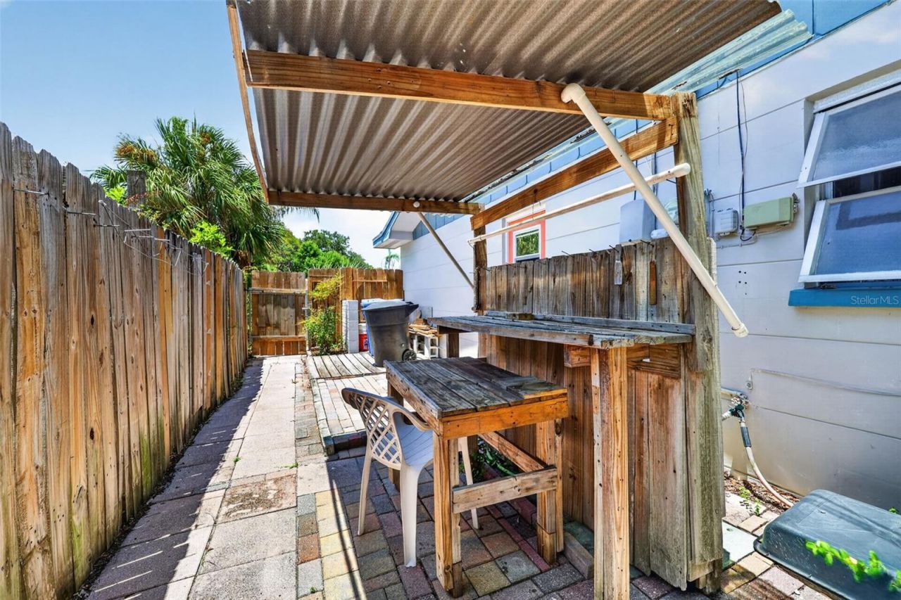 2864 62nd Avenue S, Saint Petersburg, FL 33712 Photo