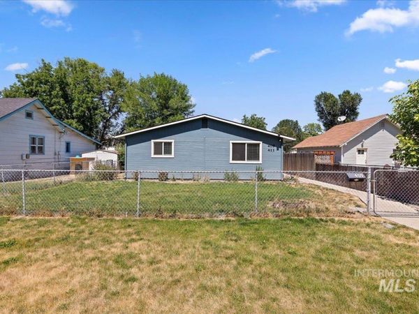 409 17th Avenue N, Nampa, ID 83687