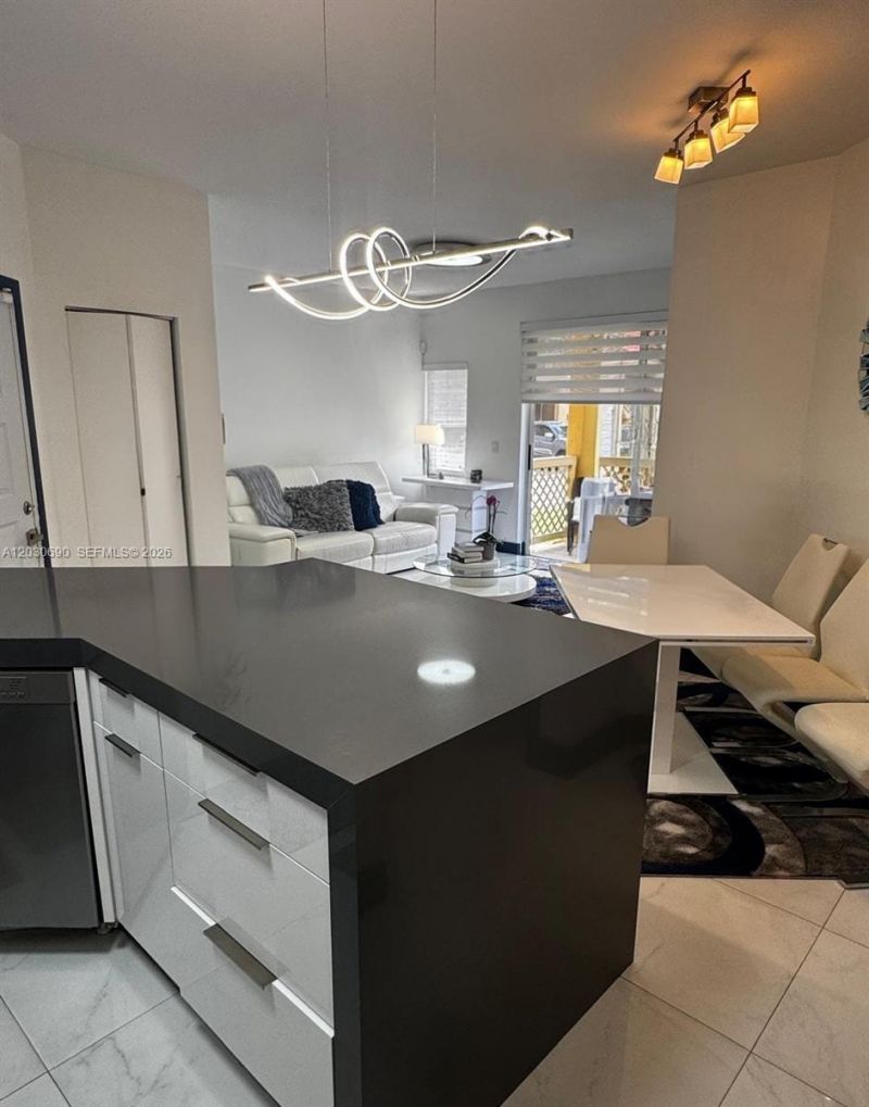 18306 NW 68th Ave , Unit A, Hialeah, FL 33015 Photo