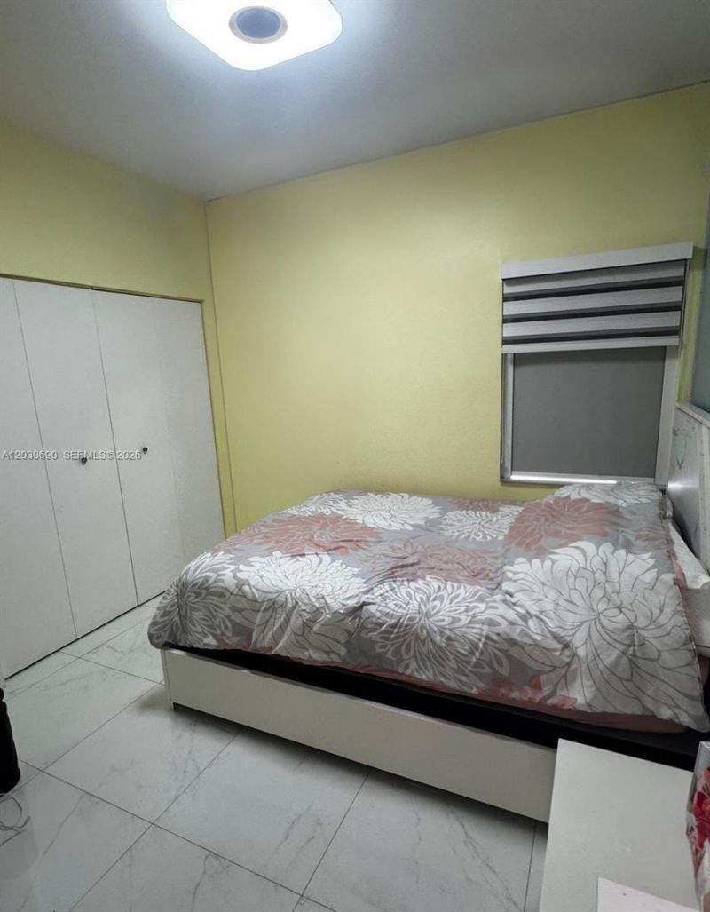18306 NW 68th Ave , Unit A, Hialeah, FL 33015 Photo