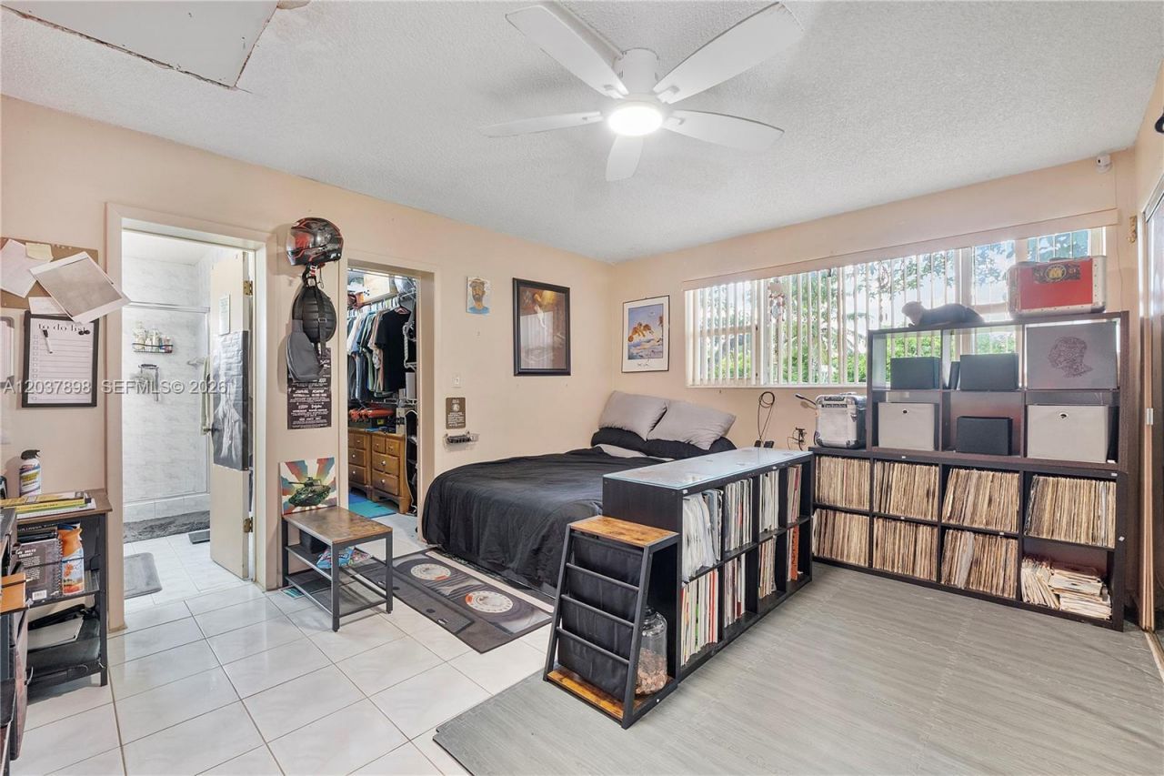 7560 Granada Blvd, Miramar, FL 33023 Photo