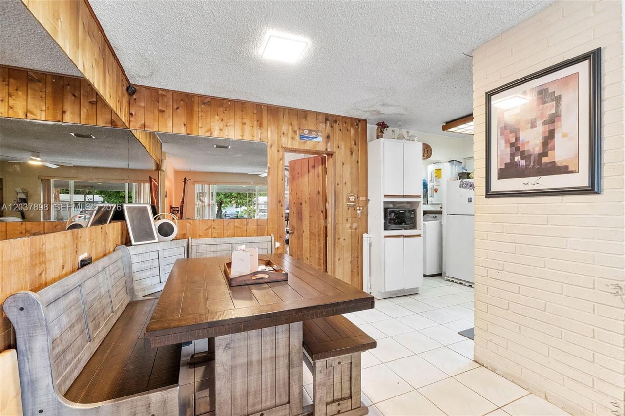 7560 Granada Blvd, Miramar, FL 33023 Photo