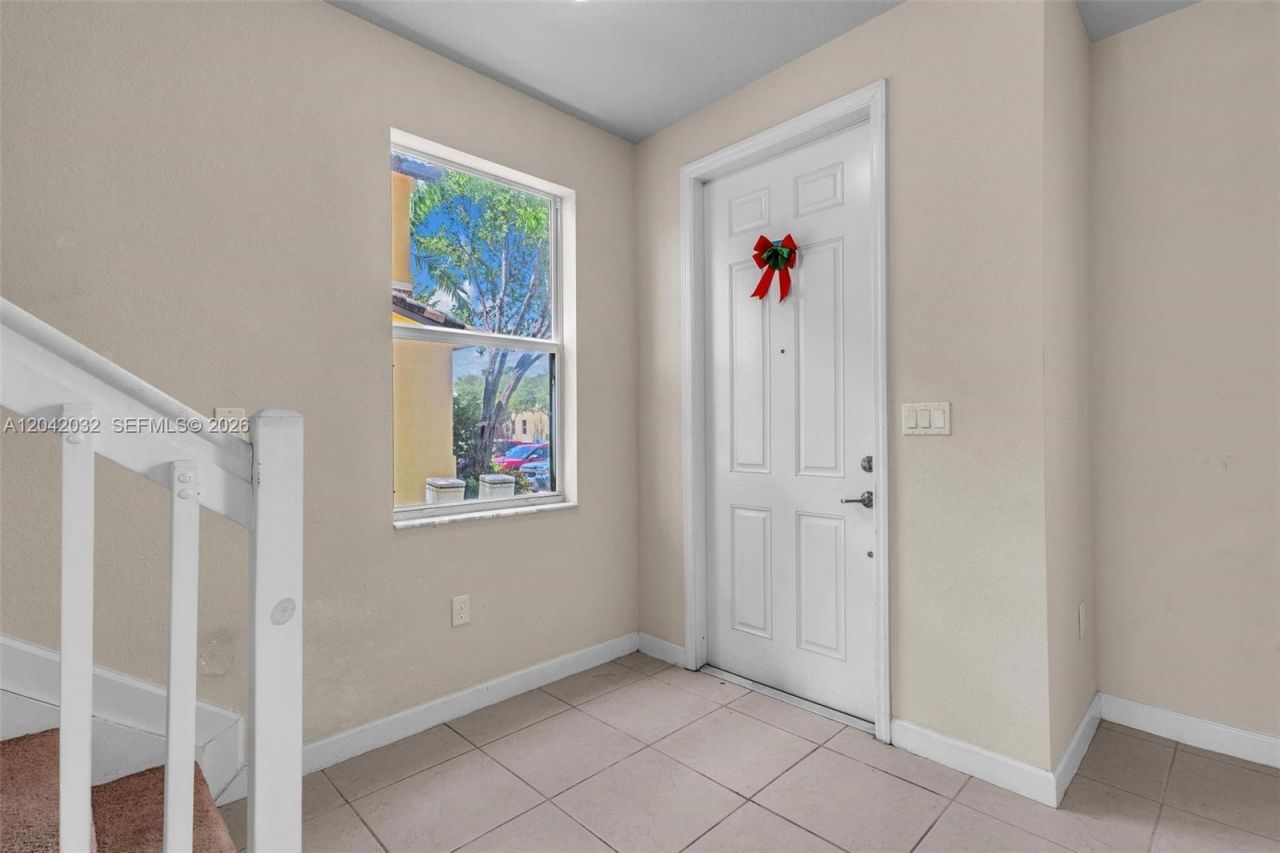 9011 SW 227th St , Unit 1, Cutler Bay, FL 33190 Photo