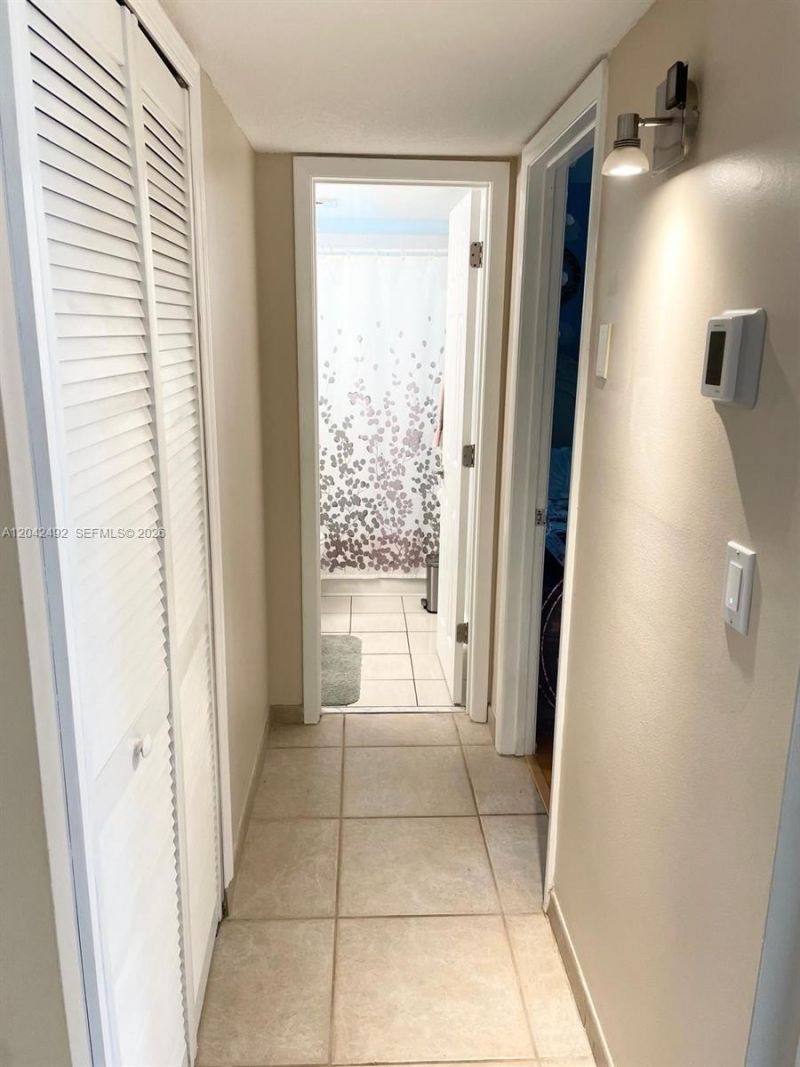 9520 Seagrape Dr , Unit 106, Davie, FL 33324 Photo