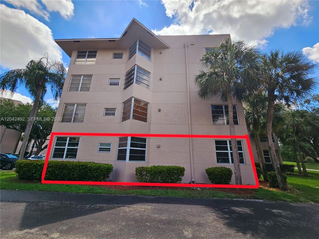 9520 Seagrape Dr , Unit 106, Davie, FL 33324 Photo