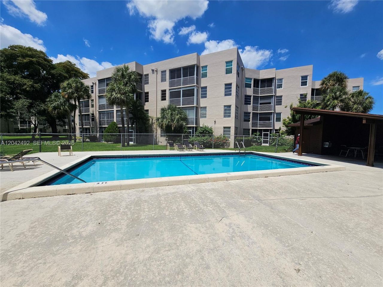 9520 Seagrape Dr , Unit 106, Davie, FL 33324 Photo
