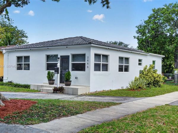 2446 Mckinley St , Hollywood, FL 33020