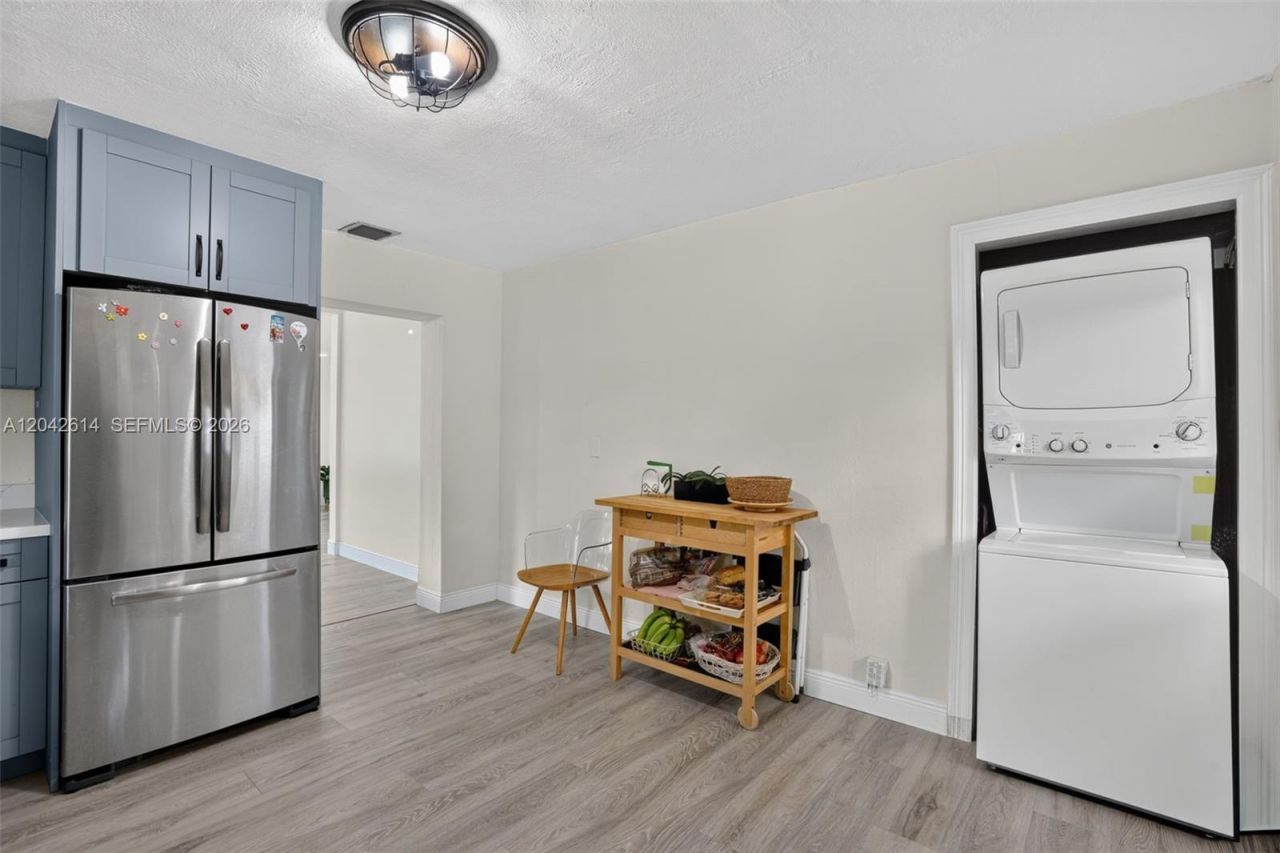 2446 Mckinley St , Hollywood, FL 33020 Photo