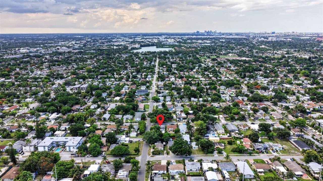 2446 Mckinley St , Hollywood, FL 33020 Photo