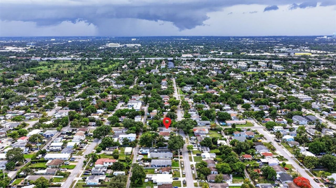 2446 Mckinley St , Hollywood, FL 33020 Photo