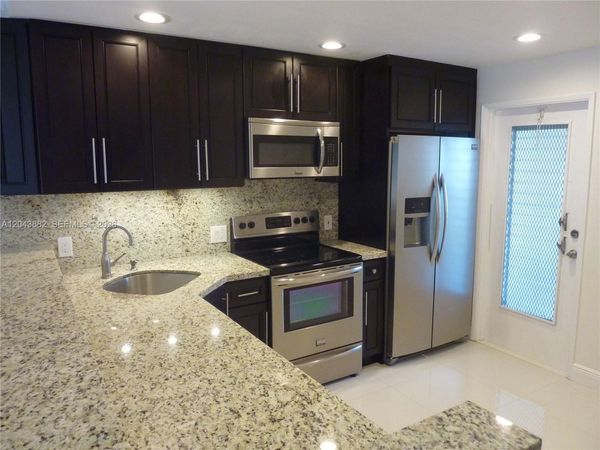 3200 N Palm Aire Dr , Unit 305, Pompano Beach, FL 33069