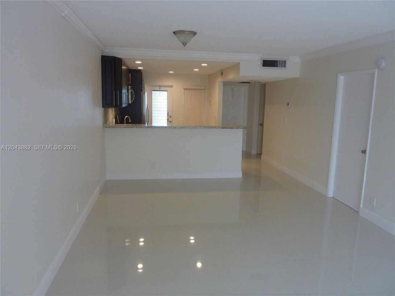 3200 N Palm Aire Dr , Unit 305, Pompano Beach, FL 33069 Photo