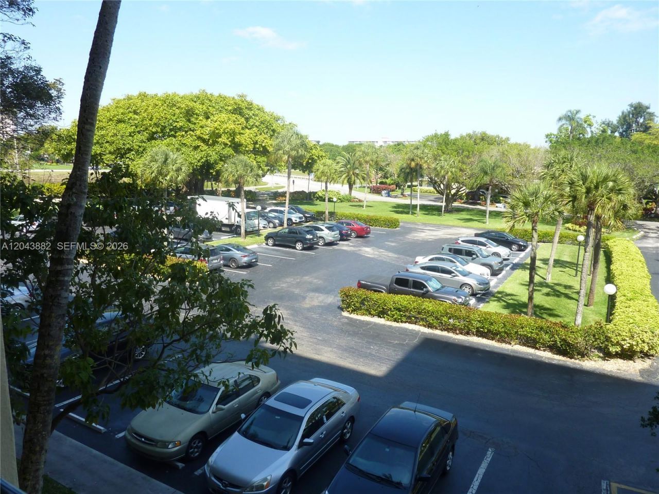 3200 N Palm Aire Dr , Unit 305, Pompano Beach, FL 33069 Photo