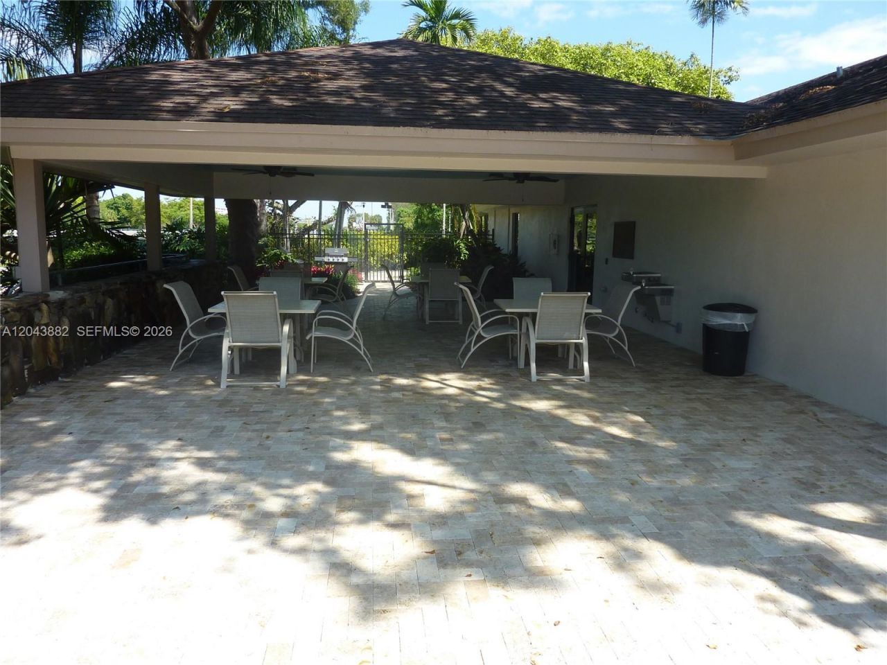 3200 N Palm Aire Dr , Unit 305, Pompano Beach, FL 33069 Photo