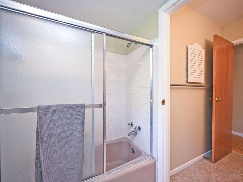 12193 Bath Court, Sharonville, OH 45241 Photo 35