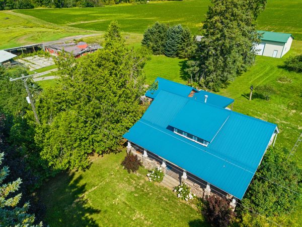 684 W M 72, Barton City, MI 48705