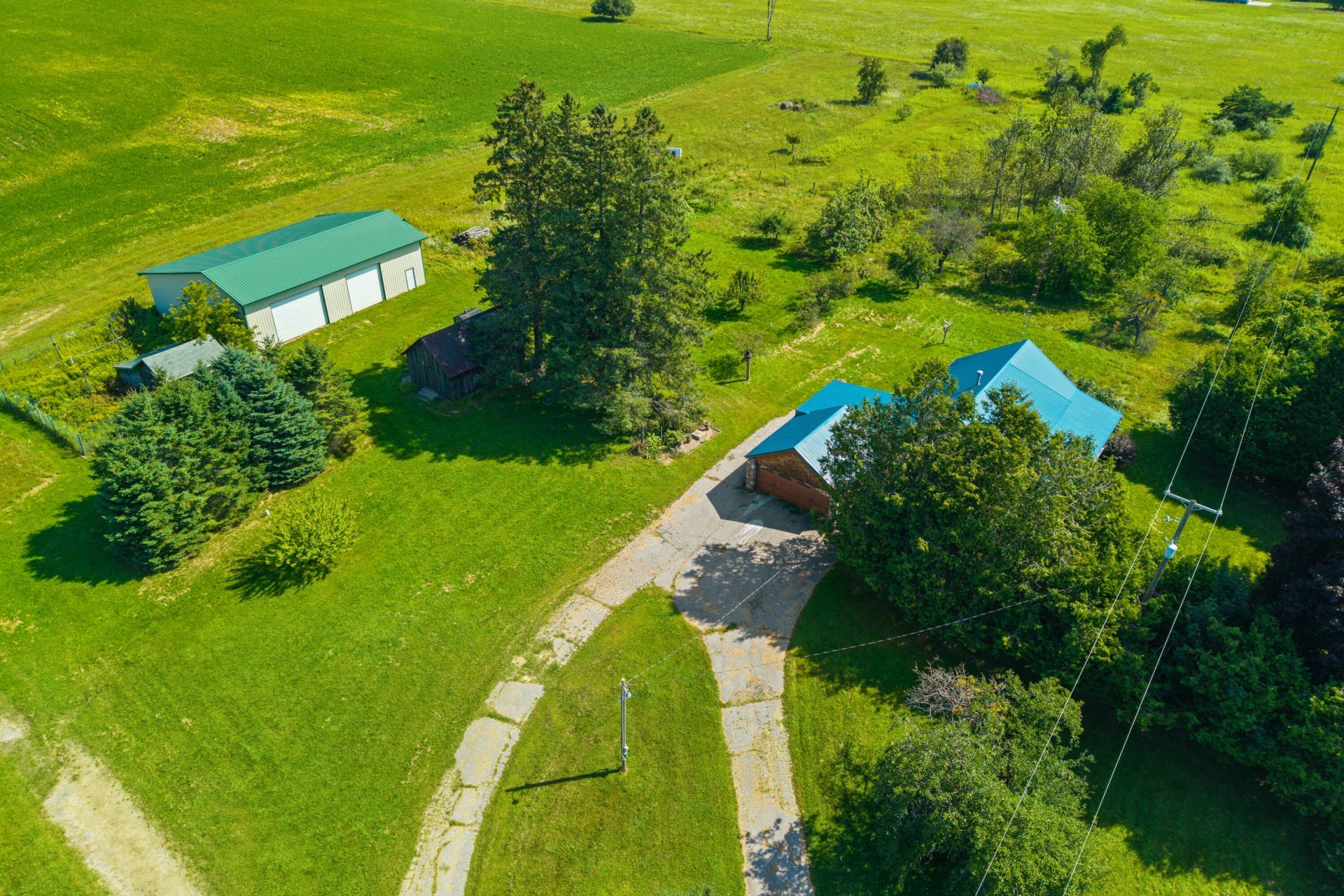 684 W M 72, Barton City, MI 48705 Main Photo
